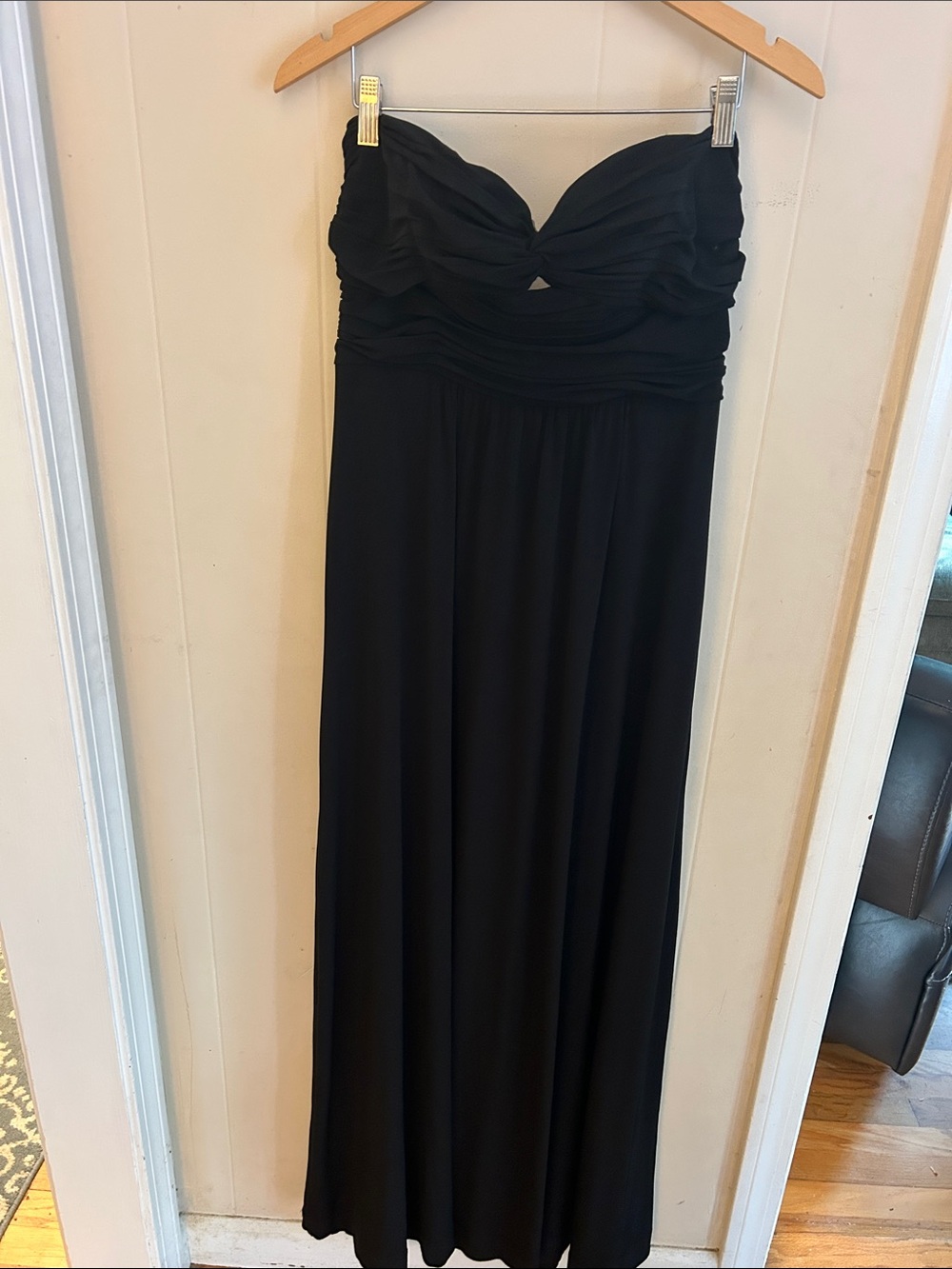 Laundry By Shelli Segal Strapless Black Maxi Dress